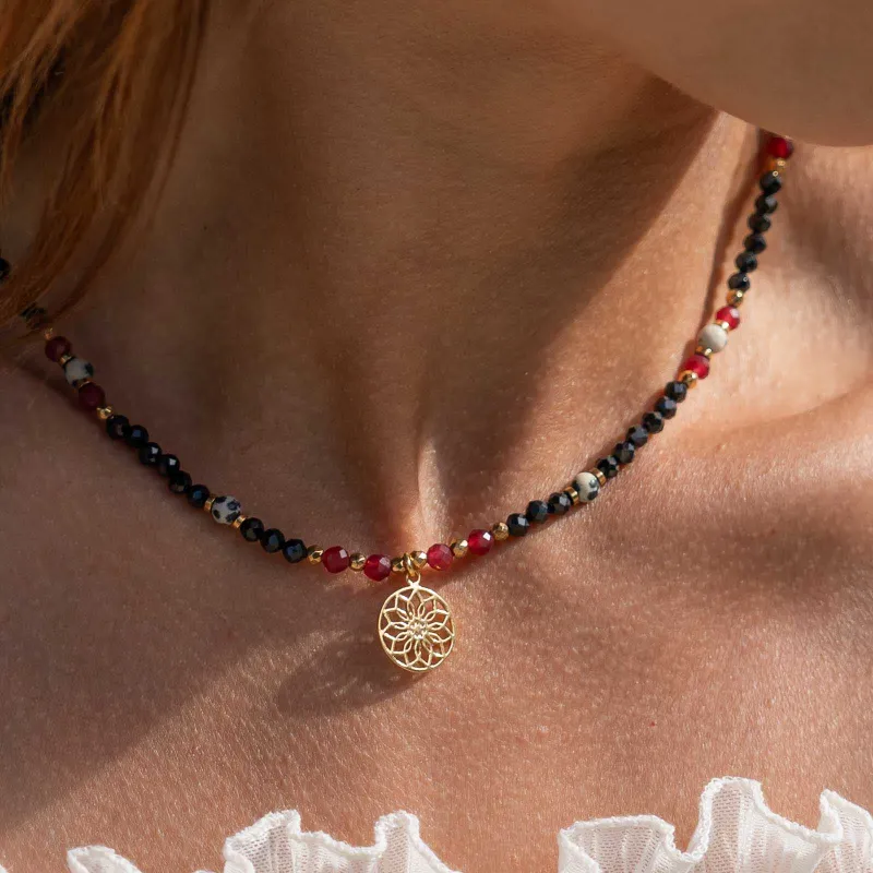 Spinel, Jaspis, Chalcedon, Hematyt - srebrny pozłacany naszyjnik na ochronę, bogactwo, koncentrację - Wewnętrzna Ochrona