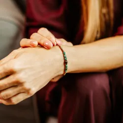 Bransoletka z Zoisytu — na zdrowie i harmonię | Taliz