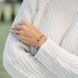 Granat, Rodochrozyt, Hematyt - srebrna pozłacana bransoletka na miłość, duchowość, odwagę - Pocałunek Miłości Granat, Rodochrozyt, Hematyt - srebrna pozłacana bransoletka na miłość, duchowość, odwagę - Pocałunek Miłości