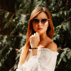 Turmalin, Hematyt - bransoletka na sznurku na ochronę, bogactwo, uzdrowienie - Wewnętrzna Ochrona