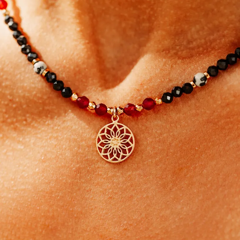 Spinel, Jaspis, Chalcedon, Hematyt - srebrny pozłacany naszyjnik na ochronę, bogactwo, koncentrację - Wewnętrzna Ochrona