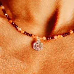 Kamień Słoneczny, Granat - srebrny naszyjnik na zdrowie, miłość, kreatywność - Refleksja Zdrowia