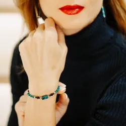 Apatyt, Turmalin - srebrna pozłacana bransoletka na kreatywność, harmonię, uzdrawianie - Refleksja Zdrowia