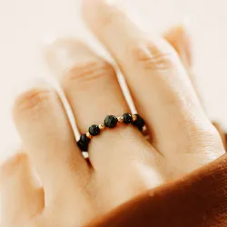 Onyks - srebrny pierścionek na ochronę, harmonię, intuicję - Wewnętrzna Ochrona