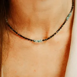 Spinel, Turkus, Hematyt - srebrny pozłacany naszyjnik na ochronę, bogactwo, koncentrację - Andromeda