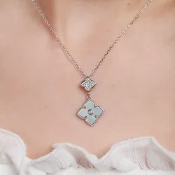 Cyrkonia, Masa perłowa - naszyjniki damskie srebrne próby 925, kwiat - Silver