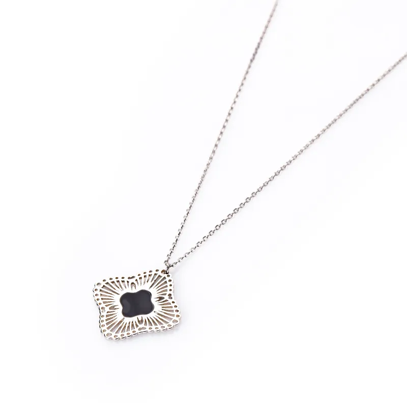 Naszyjniki Damskie srebrne próby 925, kwiat - Silver