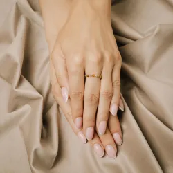 Turmalin - srebrny pozłacany pierścionek na ochronę, bogactwo, uzdrowienie - Wewnętrzna Ochrona